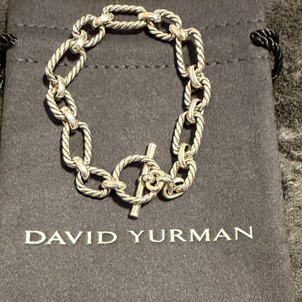 David Yurman Silver Cable-Link Toggle Bracelet with Blue Sapphires - Picture 4 of 5